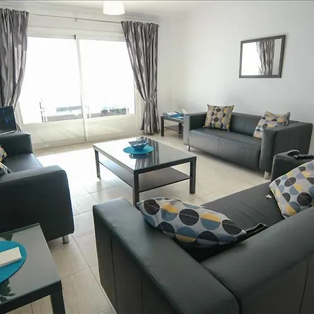 In Puerto Del Carmen Sleeps 6 Includes Swimming Pool And Wifi *